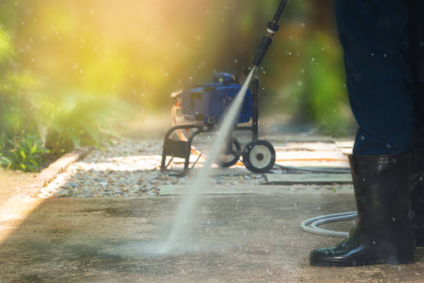 Best Playground Equipment Cleaning  in Pheasant Run, OH